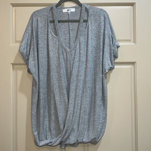 HOCO grey top